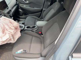 2023 Hyundai Kona SEL - Interior Front Seat Image